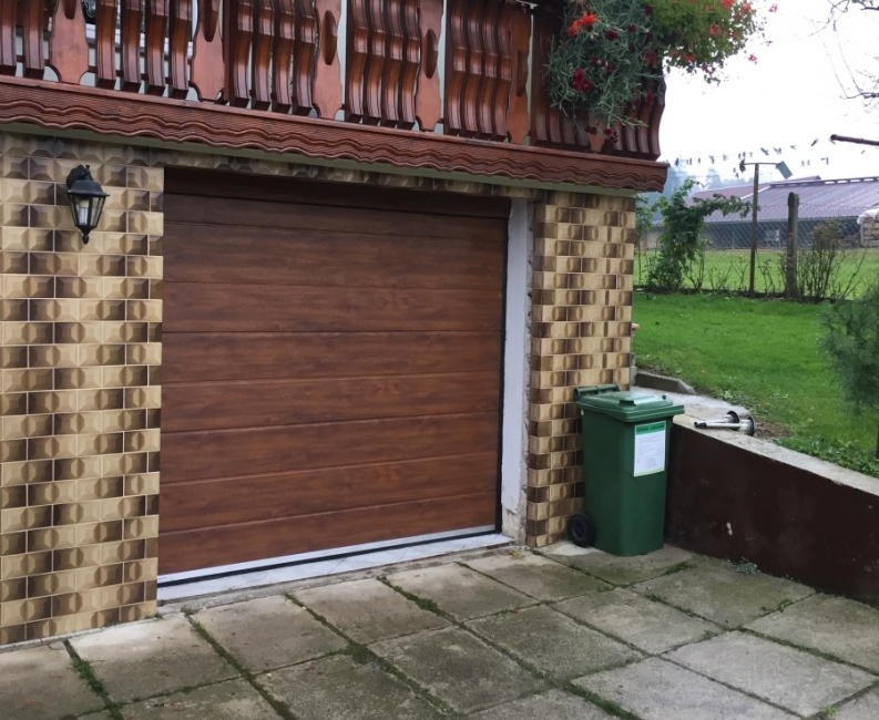 NR Garagentore - Garagentore, Industrietore , Rollotore, Flügeltüren